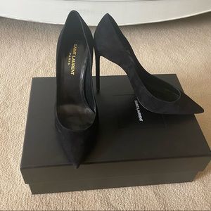 YSL Black Suede Pumps 🖤